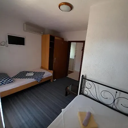 Apartment Comfort *